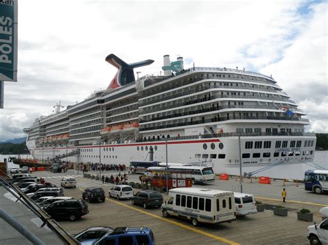 Coastal Dreams: Unforgettable Views on Carnival Magic Cruises
